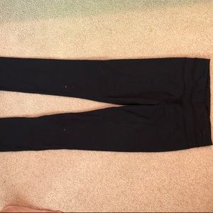 Black Lululemon Yoga Pants